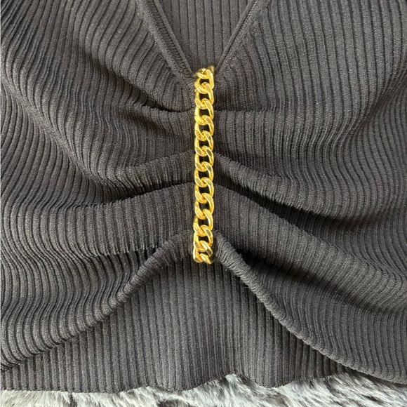 NICHOLAS black rib knit v neck gold chain detail cropped long sleeve top Medium - Picture 8 of 14
